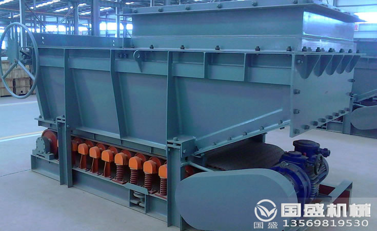 重型皮帶封閉給料機 重型皮帶封閉給料機